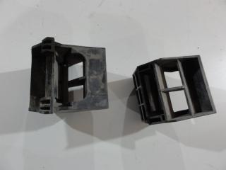 Кронштейн радиатора BMW 5 2008