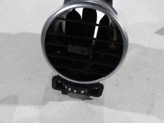 Запчасть дефлектор воздушный левый Land Rover Discovery 3 2008