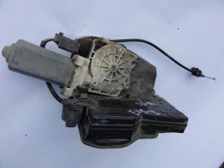 Замок двери задний правый BMW 7 2002