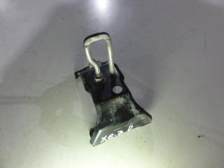 Петля замка капота правая BMW X6 2010