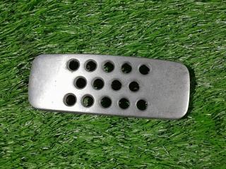 Фото запчасти накладка педали Mercedes-Benz ML 2005 Б/У запчасть Запчасть накладка педали Mercedes-Benz ML 2005