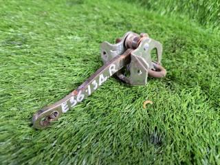 Ограничитель двери задний BMW 3 1995