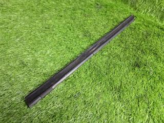 Накладка стекла (молдинг) задняя левая BMW 3 1995