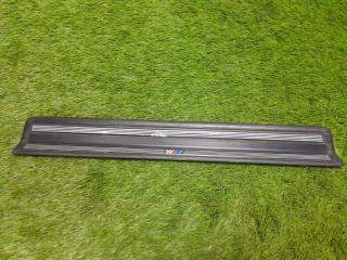 Накладка порога внутренняя передняя левая BMW 3 контрактная Накладка порога внутренняя передняя левая BMW 3