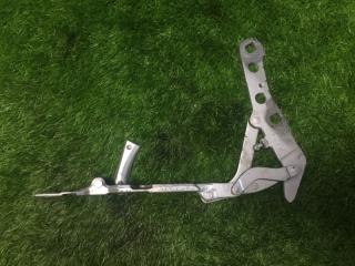 Петля капота правая BMW X3 2008 контрактная Петля капота правая BMW X3 2008