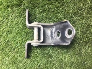 Запчасть петля двери передняя левая Mazda 3 2007