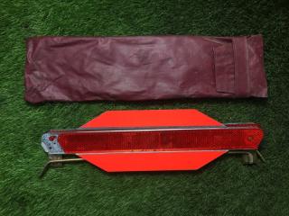 Запчасть знак аварийной остановки Mazda 3 2007