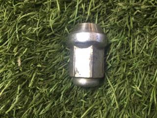 Гайка колесная 3 2007 BK Z6 652169