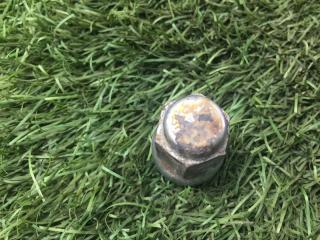 Гайка колесная Mazda 3 BK Z6 652169