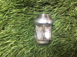 Гайка колесная 3 2007 BK Z6 652169