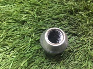 Гайка колесная 3 2007 BK Z6 652169