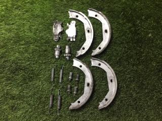 Колодки стояночного тормоза BMW 3 2011