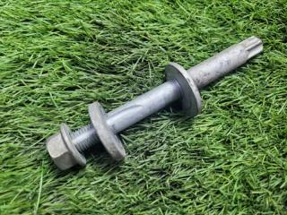 Болт развальный BMW 3 2011