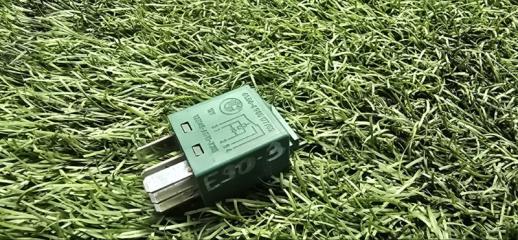 Фото запчасти реле BMW 3 2008 Б/У запчасть Запчасть реле BMW 3 2008