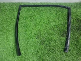 Уплотнитель стекла двери задний правый BMW 7 2001