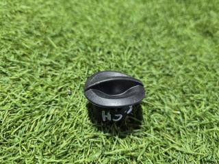 Фото запчасти заглушка Hyundai Solaris 2012 Б/У запчасть Запчасть заглушка Hyundai Solaris 2012