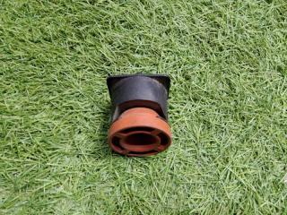 Кронштейн BMW 5 2018 контрактная Кронштейн BMW 5 2018