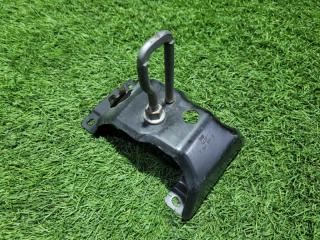 Петля замка капота правая BMW X6 2011