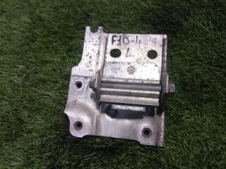 Кронштейн радиатора левый BMW 5 2012