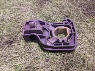 Кронштейн радиатора левый BMW 5 2012