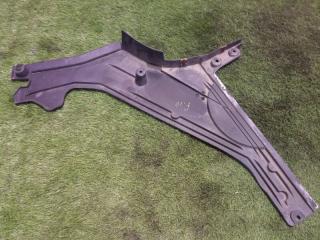 Пыльник бака топливного левый BMW 5 2012