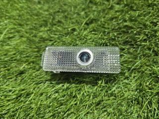 Подсветка двери передняя BMW 5 2018 контрактная Подсветка двери передняя BMW 5 2018