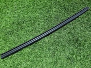 Уплотнитель капота BMW X5 2011