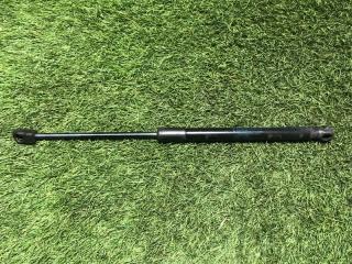 Амортизатор капота BMW X5 2011