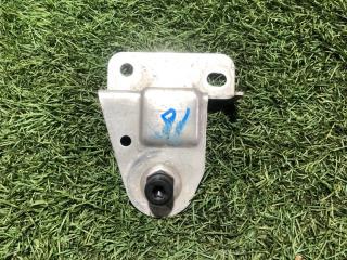 Кронштейн левый BMW X5 2011 контрактная Кронштейн левый BMW X5 2011