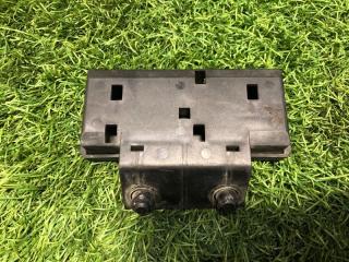 Кронштейн BMW 5 2007 контрактная Кронштейн BMW 5 2007