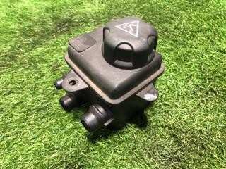 Бачок расширительный охлаждения наддува BMW X5 2011