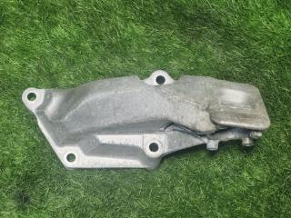 Кронштейн двигателя правый BMW X5 2011