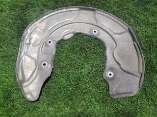 Пыльник тормозного диска задний правый BMW 5 2018 контрактная Пыльник тормозного диска задний правый BMW 5 2018