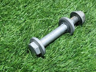 Болт развальный BMW 5 2015