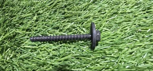 Болт BMW X5 2013