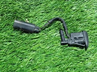 Форсунка омывателя лобового стекла BMW 1 2011