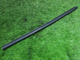 Уплотнитель капота BMW X5 2013