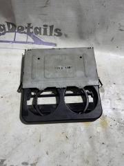 Фото запчасти подстаканник Volkswagen golf 1997 Б/У запчасть Запчасть подстаканник Volkswagen golf 1997