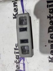 Фото запчасти плафон подсветки салона mitsubishi carisma 1999 Б/У запчасть Запчасть плафон подсветки салона mitsubishi carisma 1999
