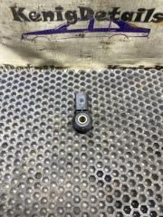 Фото запчасти датчик детонации Volkswagen Golf 2000 Б/У запчасть Запчасть датчик детонации Volkswagen Golf 2000