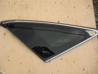 Стекло собачника заднее правое Toyota VENZA 2010