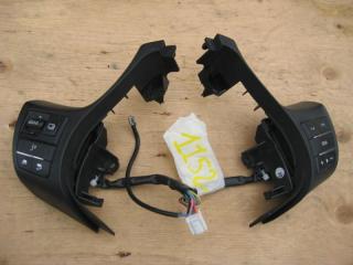Кнопки на руль Lexus RX350 2011