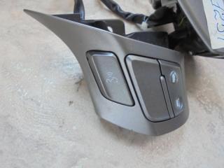 Кнопки на руль Toyota VENZA 2010