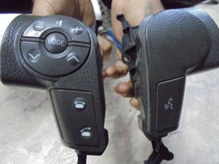 Кнопки на руль передние Toyota TUNDRA 2010