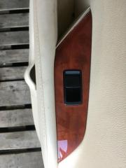Кнопка стеклоподъемника задняя левая Lexus RX350 2011