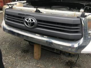 Решетка радиатора Toyota TUNDRA 2013