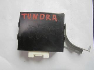 Реле поворота Toyota TUNDRA 2010