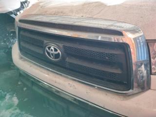Решетка радиатора передняя Toyota TUNDRA 2013