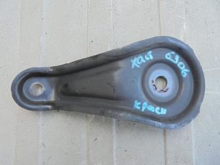 Запчасть крепление подрамника заднее левое Toyota Highlander 2014