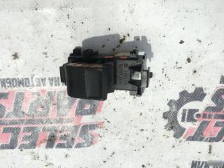 Кнопка стеклоподъемника задняя правая Toyota TUNDRA 2010